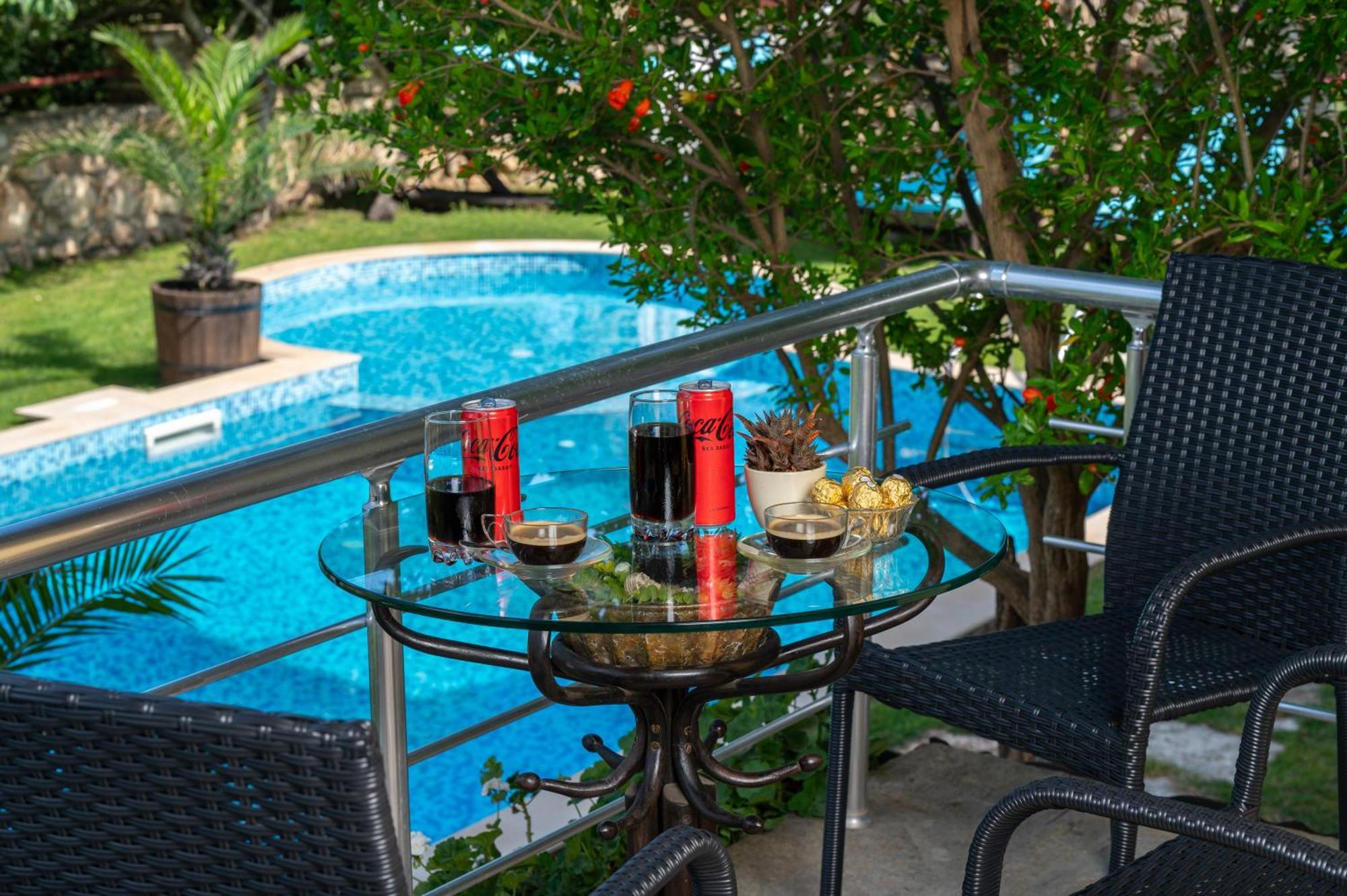 Villa Komitata-Pool And Jacuzzi Балчик Екстер'єр фото